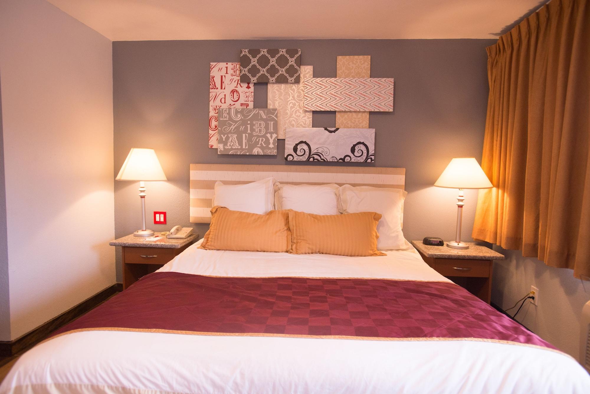 Ramada By Wyndham Near Seaworld / Mission Beach San Diego Bagian luar foto