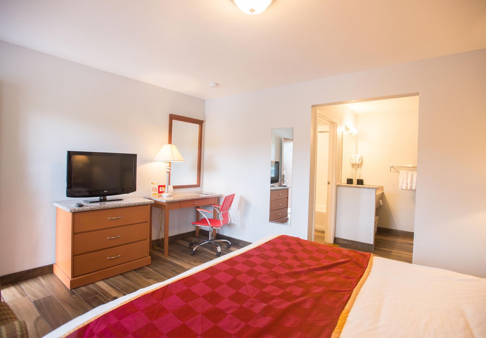 Ramada By Wyndham Near Seaworld / Mission Beach San Diego Bagian luar foto