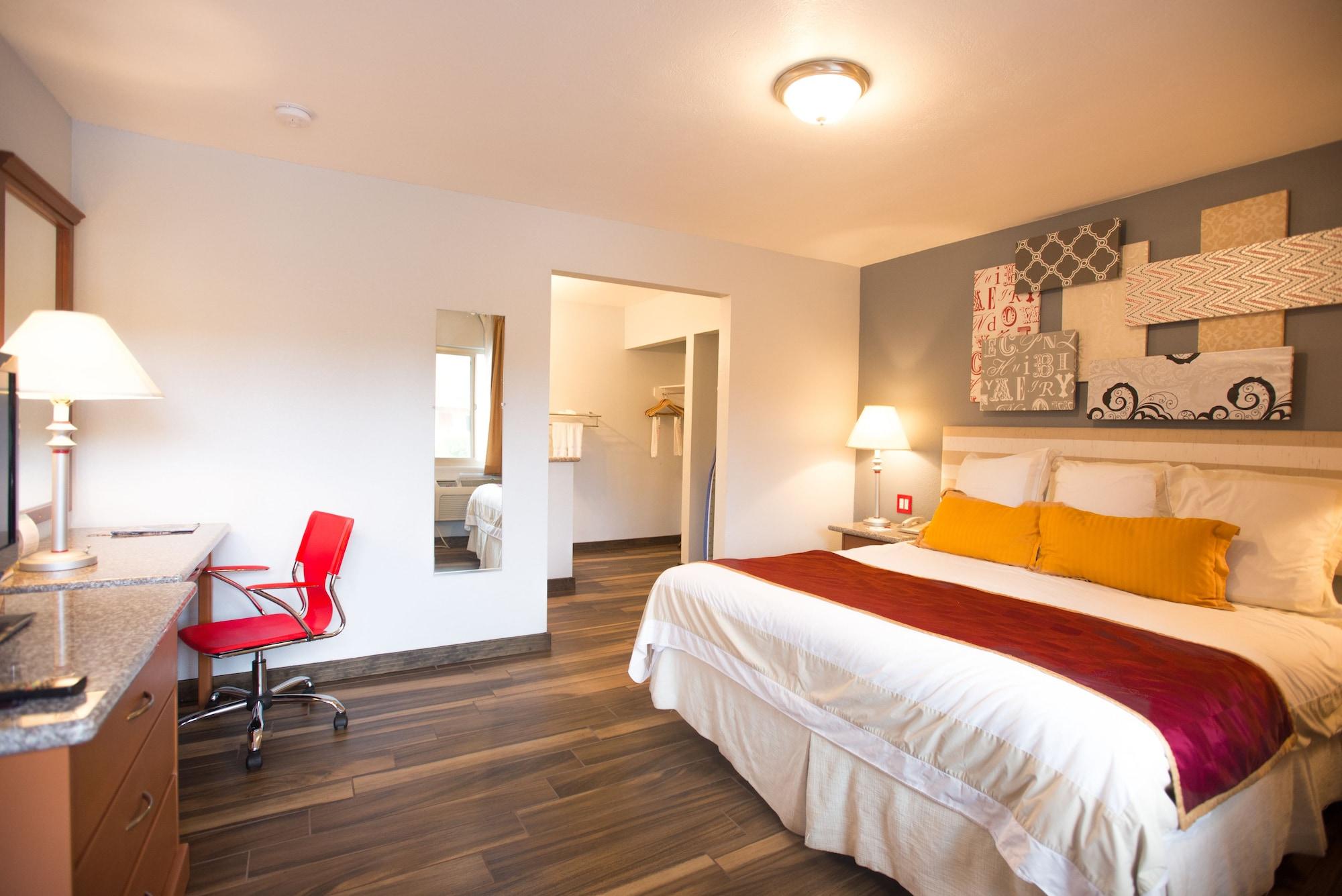 Ramada By Wyndham Near Seaworld / Mission Beach San Diego Bagian luar foto